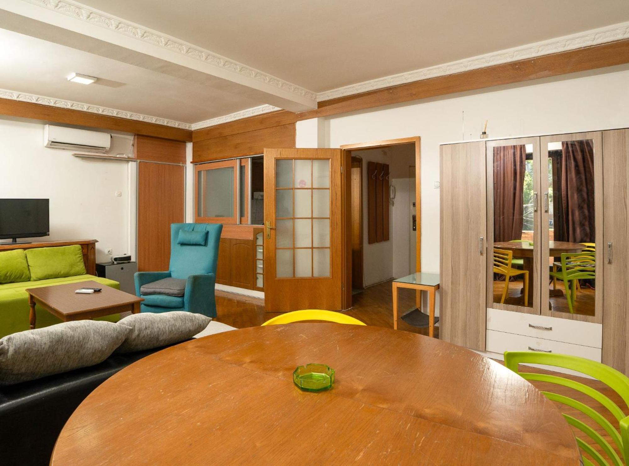Lion Guest House Skopie Exterior foto